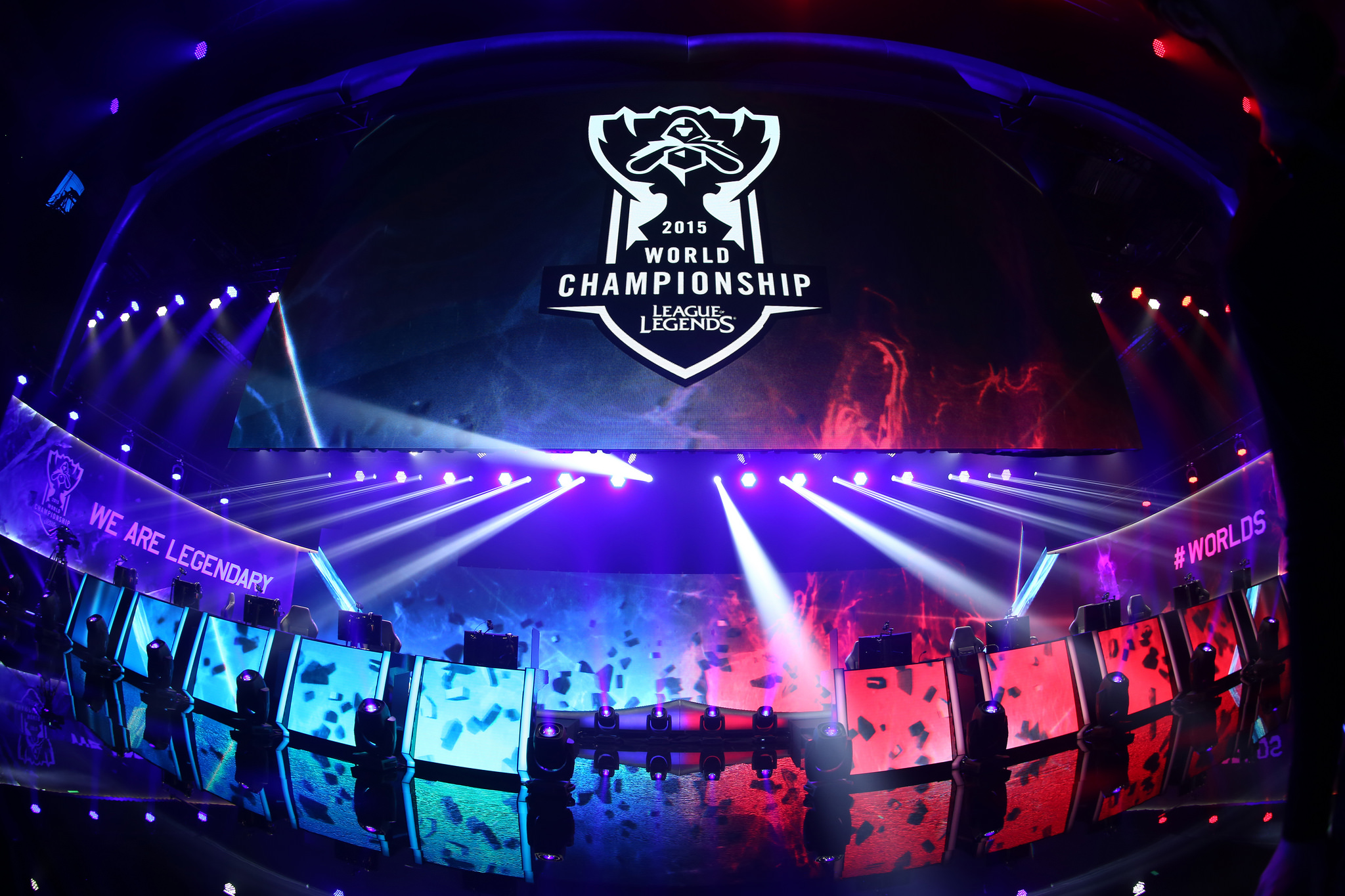 TES成为LPL第二支在国际赛事系列赛输过多支欧洲战队的队伍