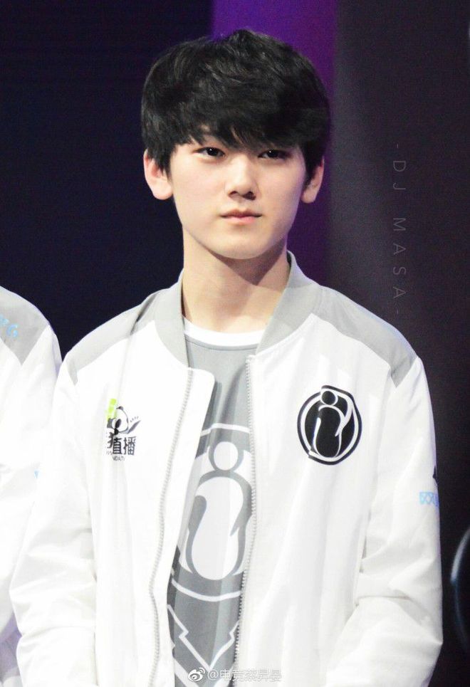 【快讯】2021王者荣耀KPL春季转会期第三阶段挂牌期吃瓜